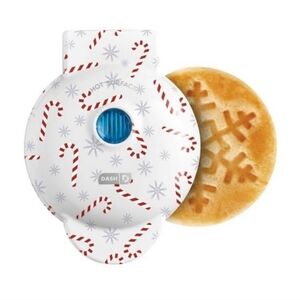 Snowflake Mini Waffle Maker